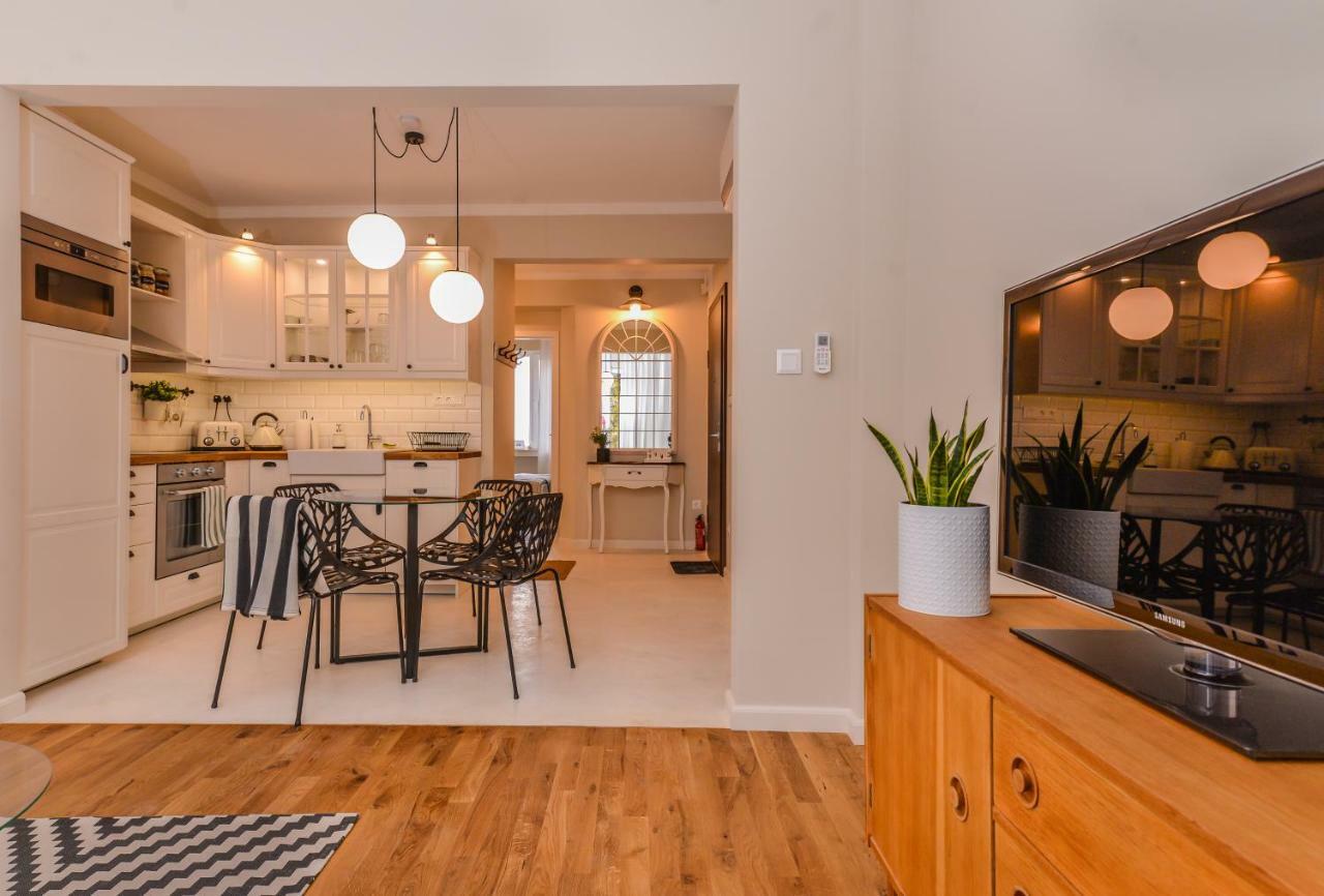 Cо́Coellie - Aesthetic 2Bd Apt Near National Palace By Flat Mаnager Sofia Bagian luar foto